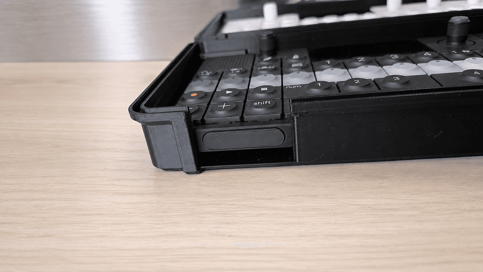 Combined OP-1 / OP-XY Case view 6