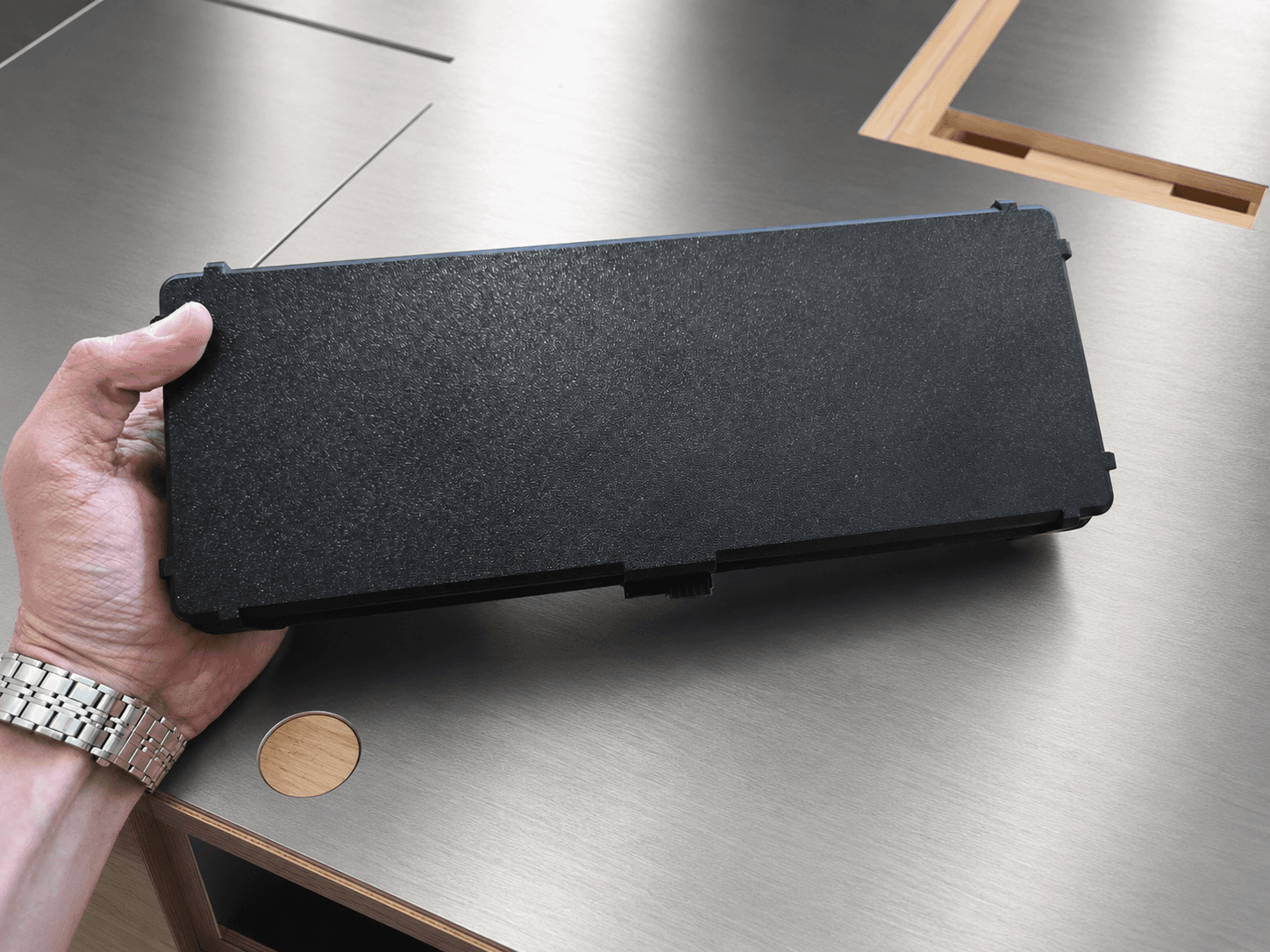 OP-XY Case view 3